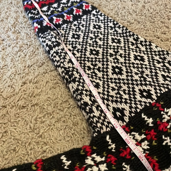 Tiara Sweaters Vintage Tiara International Black An White Floral Knit Sweater Poshmark